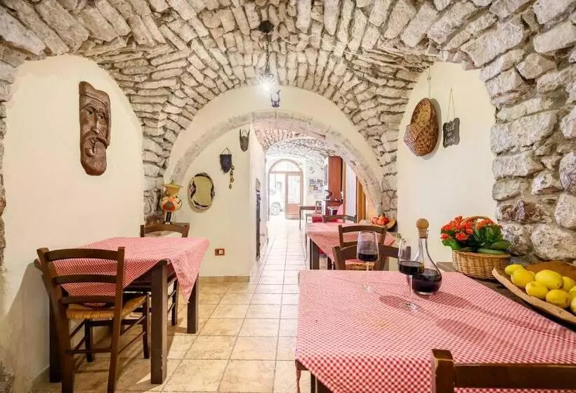 پانسیون La Vecchia Torre