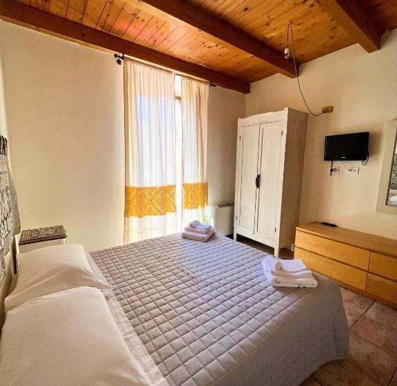 Пансион La Vecchia Torre