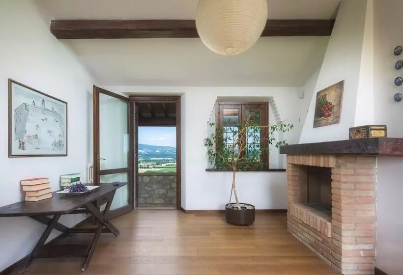 La Panoramica 8, Emma Villas