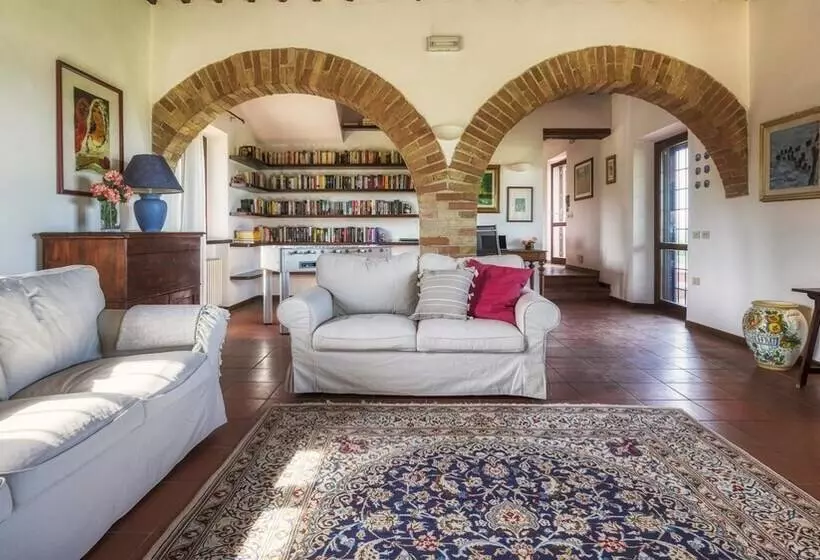 La Panoramica 8, Emma Villas