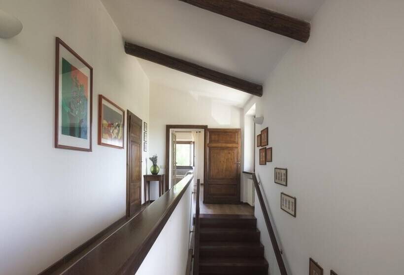 La Panoramica 8, Emma Villas