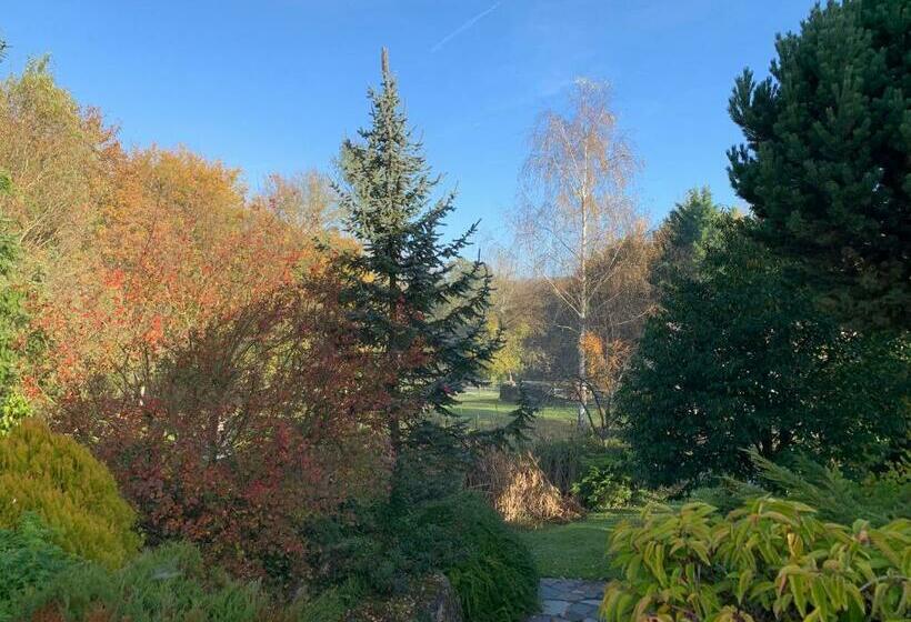 بنسيون La Grignotière Lodge & Spa