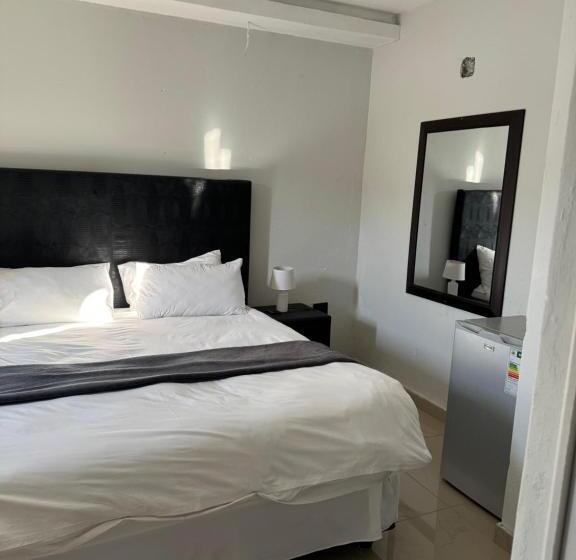 פנסיון Rcb Guesthouse