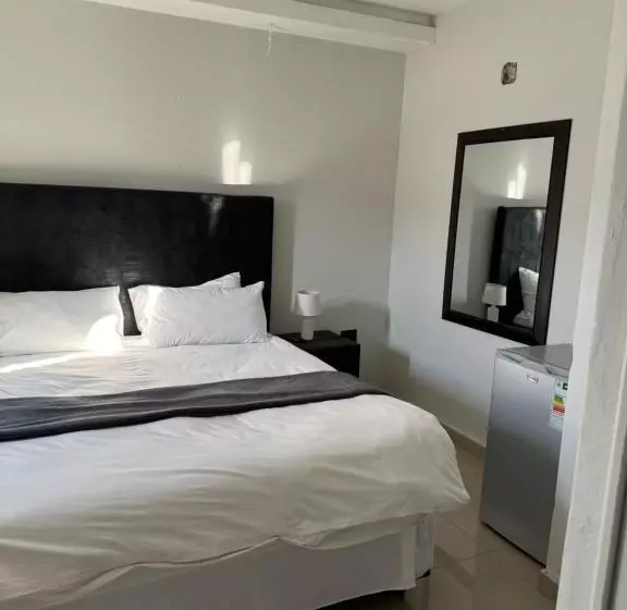 Majatalo Rcb Guesthouse