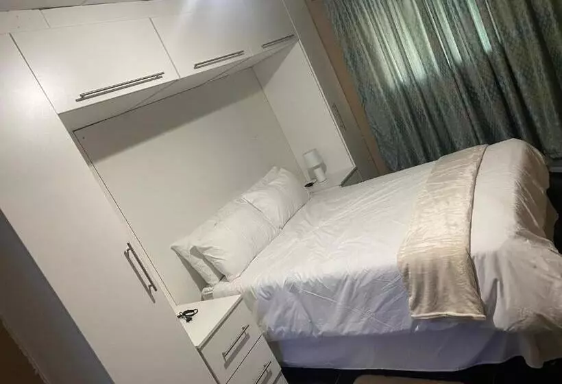 Majatalo Rcb Guesthouse