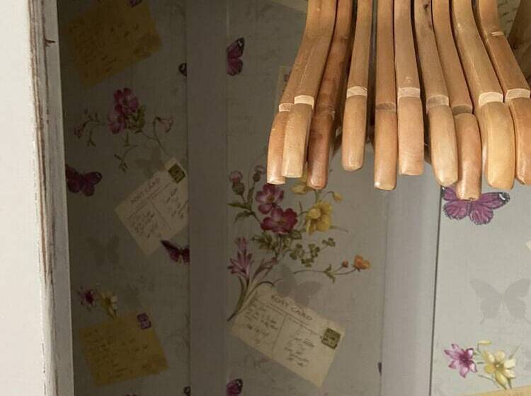 Beautiful Barn Conversion With Wood Burning Stove