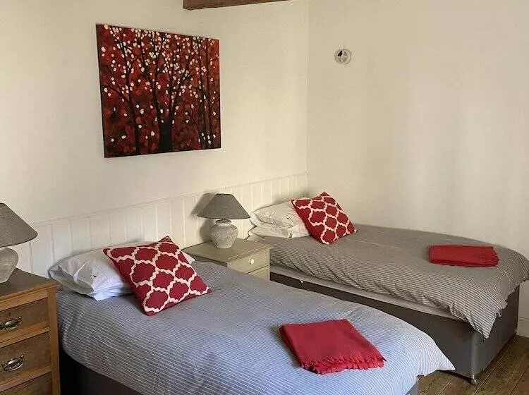 Beautiful Barn Conversion With Wood Burning Stove