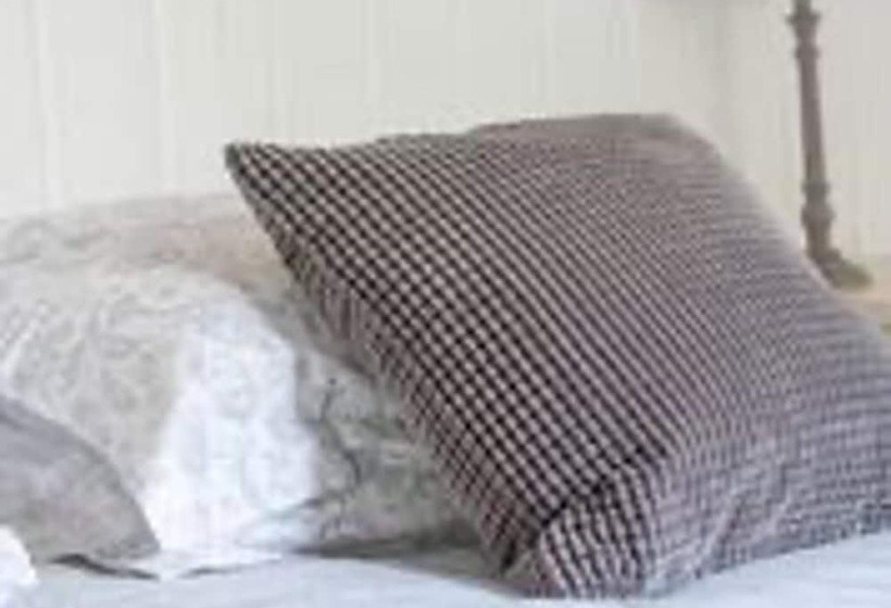 Beautiful Barn Conversion With Wood Burning Stove