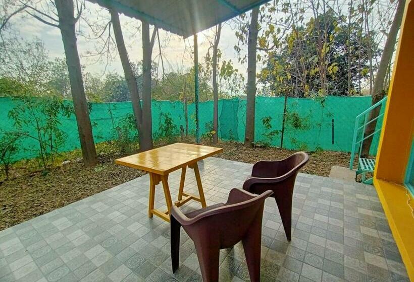 Hotel Forrest Farm Stays