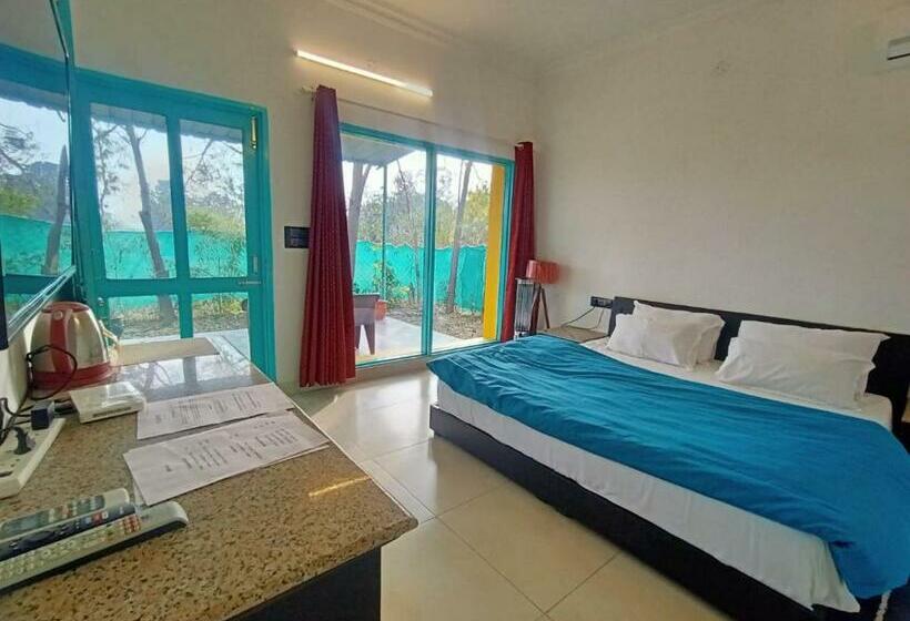 Hotel Forrest Farm Stays