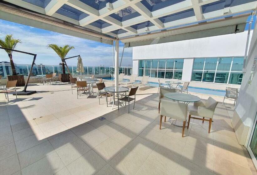 هتل Saint Moritz Express Vista Esplanada By Rei Dos Flats