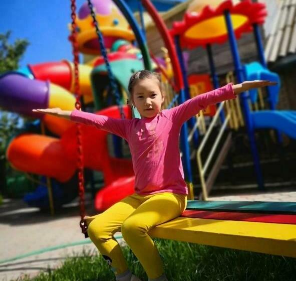 پانسیون гостевой дом асель