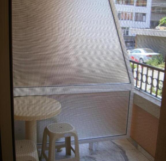 پانسیون Guest House Lazur