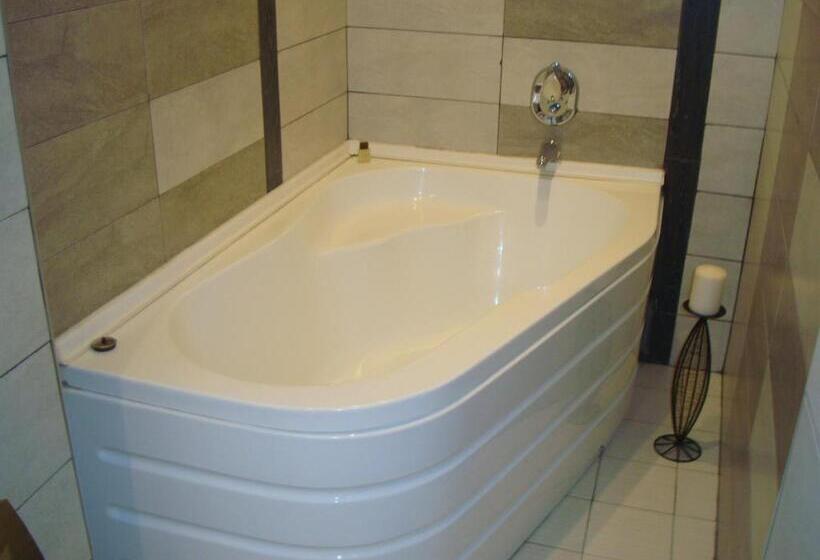 پانسیون Guest House Lazur