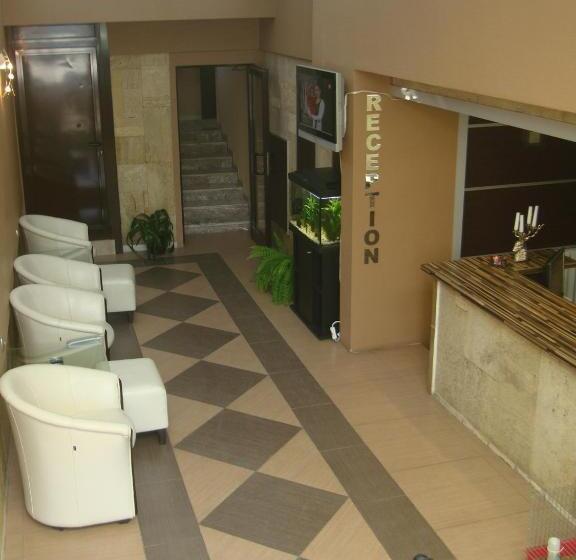 پانسیون Guest House Lazur