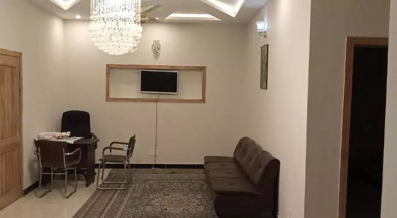 پانسیون N N Guests Palace