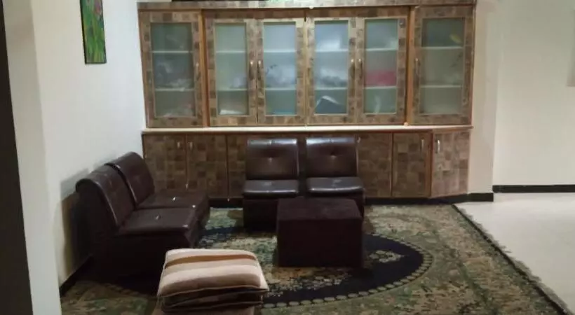 پانسیون N N Guests Palace