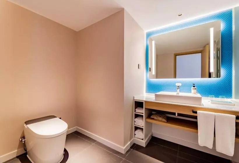 ホテル Holiday Inn Express Hohhot East Station By Ihg