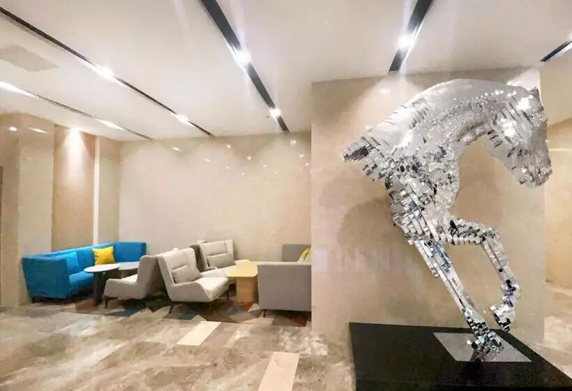 ホテル Holiday Inn Express Hohhot East Station By Ihg