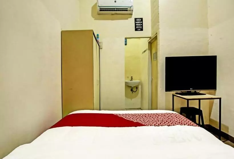 ホテル Oyo 91268 Homestay Bu Erma Syariah