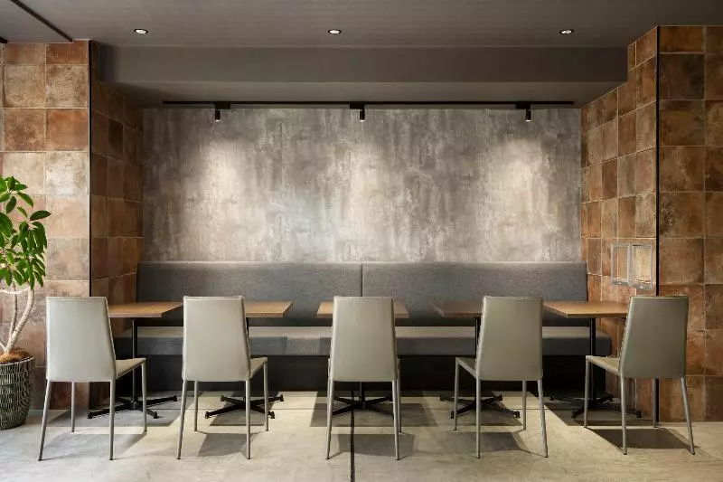 هتل The B Osaka Shinsekai