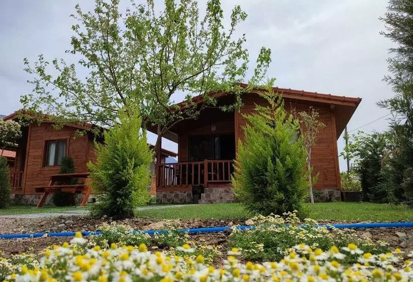 Hurmalik Sweet Homes   Family Bungalows   Large Garden Bungalow With Barbecue