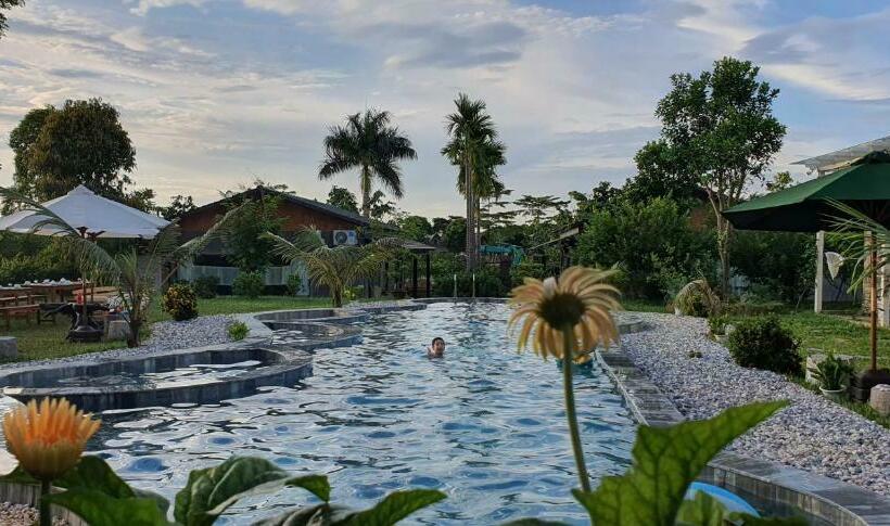 استراحتگاه Momizi Inn