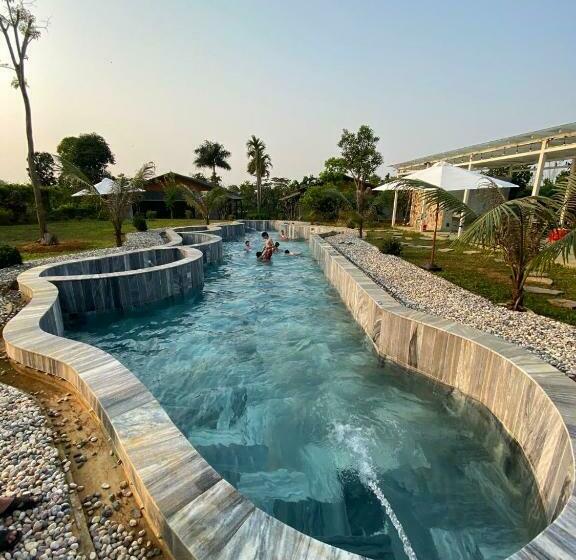 استراحتگاه Momizi Inn