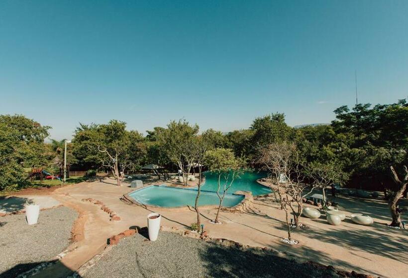 منتجع Pecan Bush Lodge