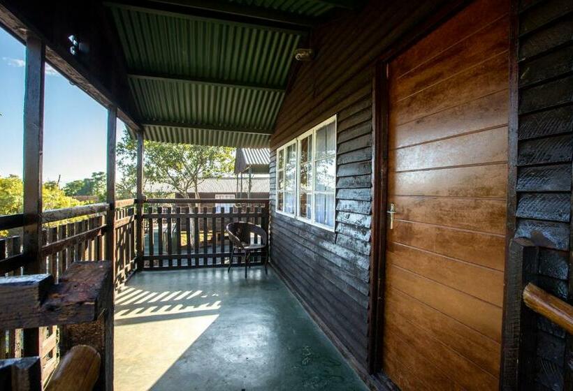 منتجع Pecan Bush Lodge