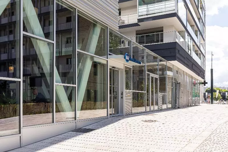 ホテル Best Western Mtreize Paris Asnieres