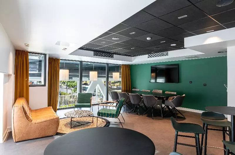 ホテル Best Western Mtreize Paris Asnieres