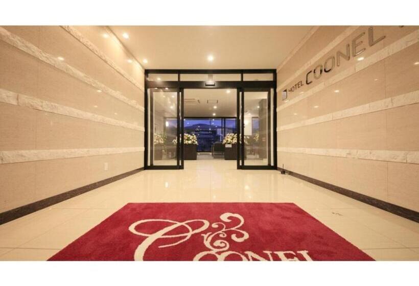 בית מלון כפרי Coonel Inn   Vacation Stay 33523v