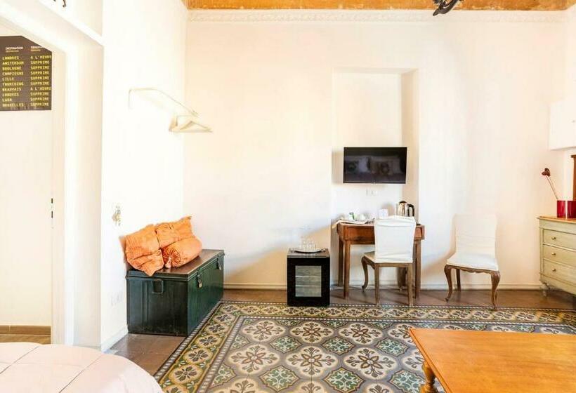 膳宿费 Binario 91 Rooms