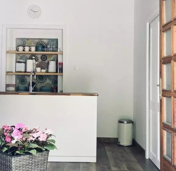 Esther S Studio Keszthely