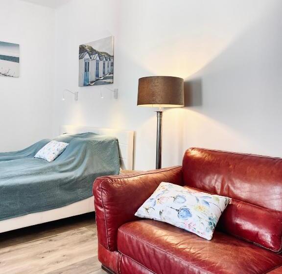 Esther S Studio Keszthely