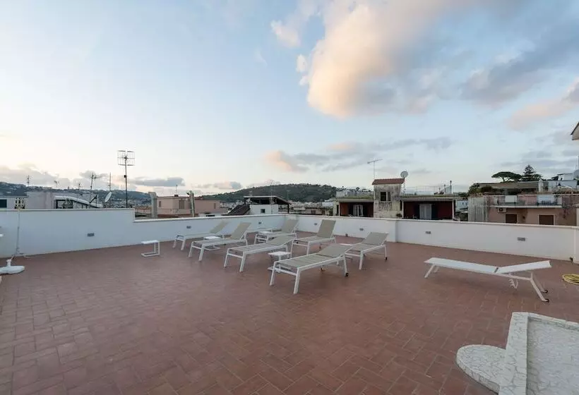 ホテル Baia Flegrea Meuble