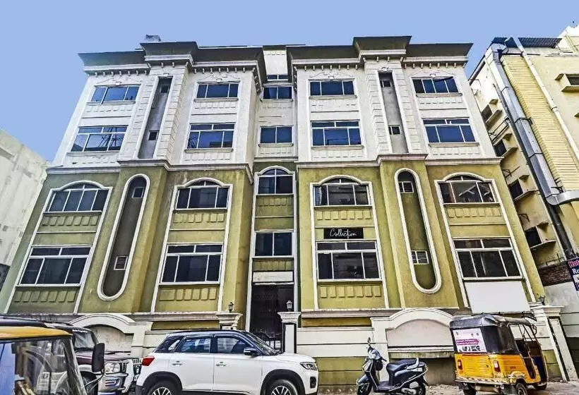 ホテル Capital O Samrat Palace Near Nampally Station