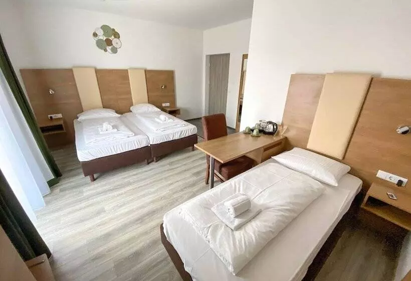 هتل City Rooms Gede