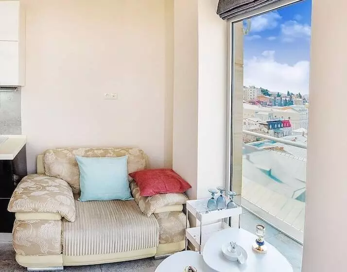 Hb Apartments Besik