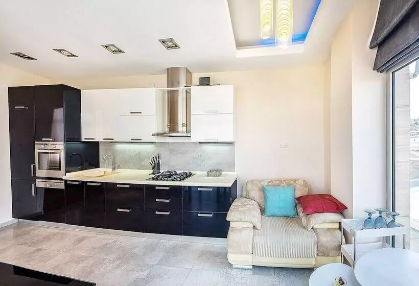 Hb Apartments Besik