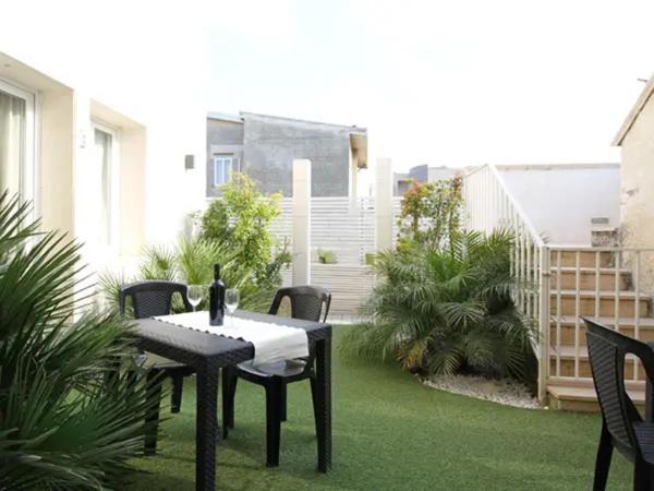 בית מלון כפרי Calabernardo Noto Marina