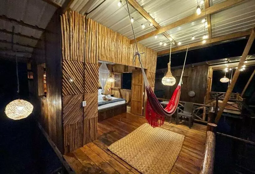 ホテル Tortuga Bay Eco