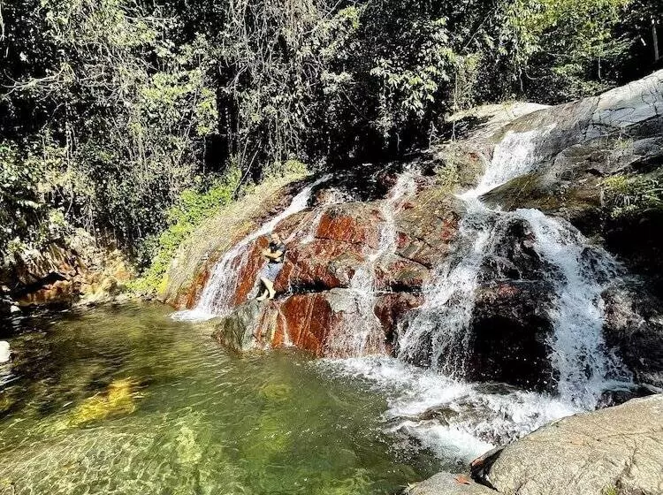 پانسیون Lechuza River Campingcamping House