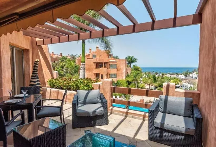 Romen 2 2 Penthouse Sea View & Jacuzzi 2b