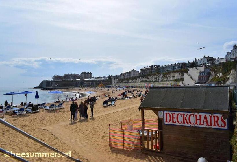 Serenity By The Sea   Broadstairs