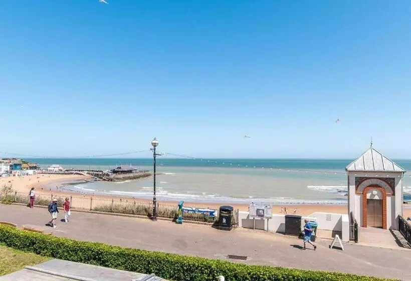 Serenity By The Sea   Broadstairs