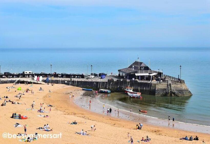 Serenity By The Sea   Broadstairs