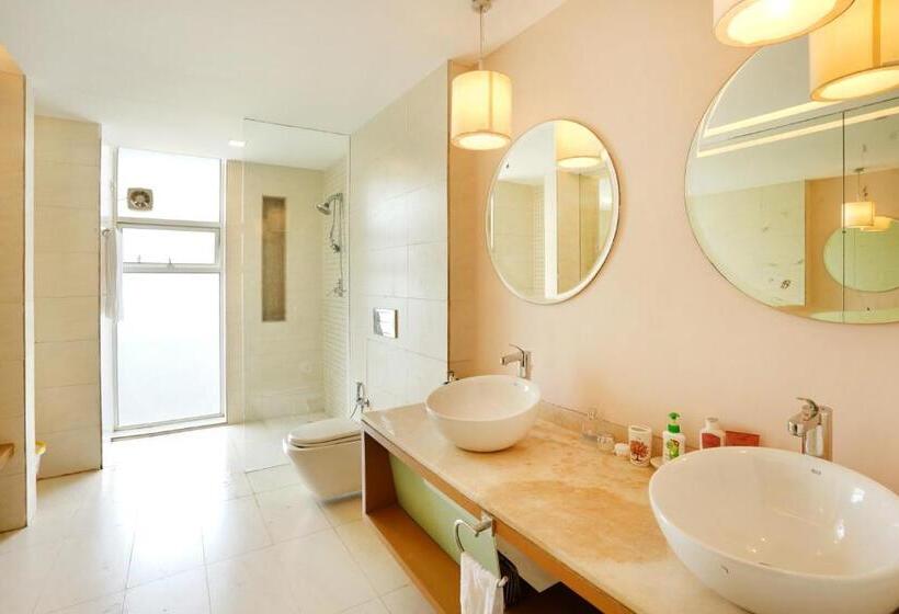 St Jacinto Island Villa By Jadecaps Bay View And Infinity Pool Near Goa Airport