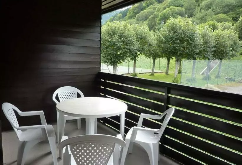 T2 Avec Balcon, Parking Privé, Proche Forêt, Mont Dore   Fr 1 608 212